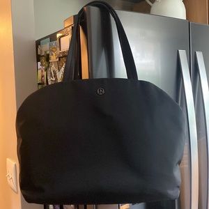 Lululemon Go Getter Tote